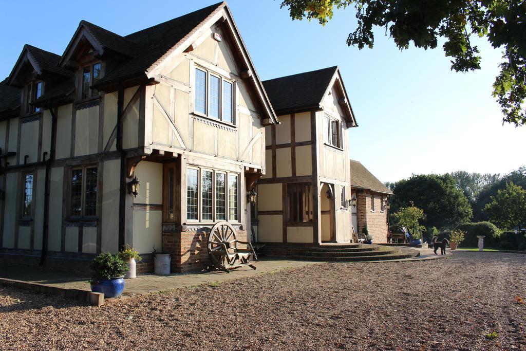 Oakwrights Apartment Terling ภายนอก รูปภาพ