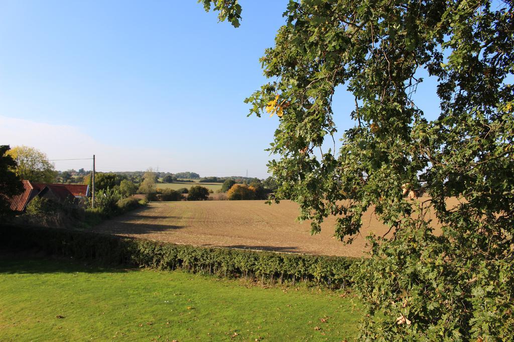 Oakwrights Apartment Terling ภายนอก รูปภาพ